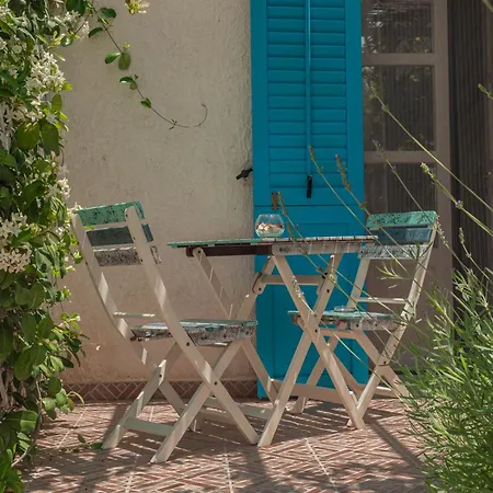 La Casa Del Limoneto Alojamento de Acomodação e Pequeno-almoço 3*