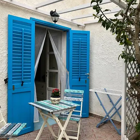 Alojamento de Acomodação e Pequeno-almoço La Casa Del Limoneto 4*