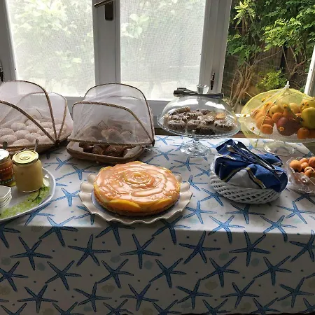 La Casa Del Limoneto Alojamento de Acomodação e Pequeno-almoço Ilha de Favignana